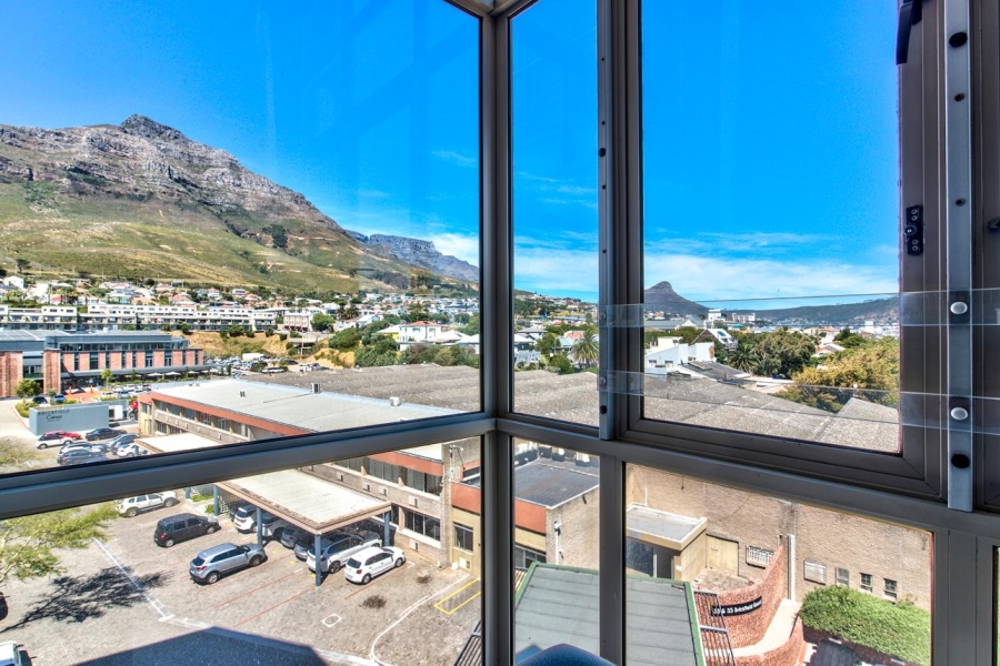 2 Bedroom Property for Sale in Salt River Western Cape